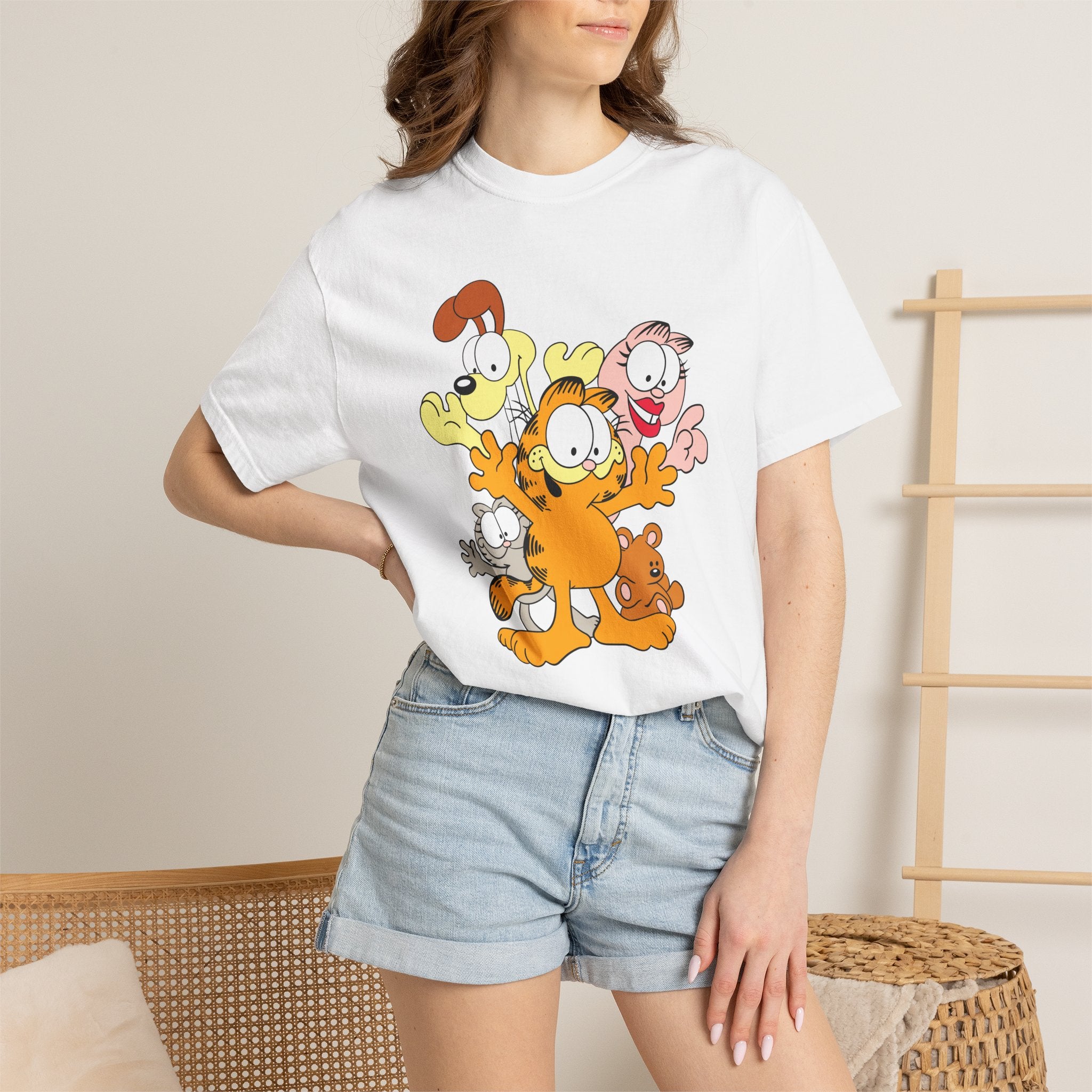 Garfield & Friends Cartoon T-Shirt