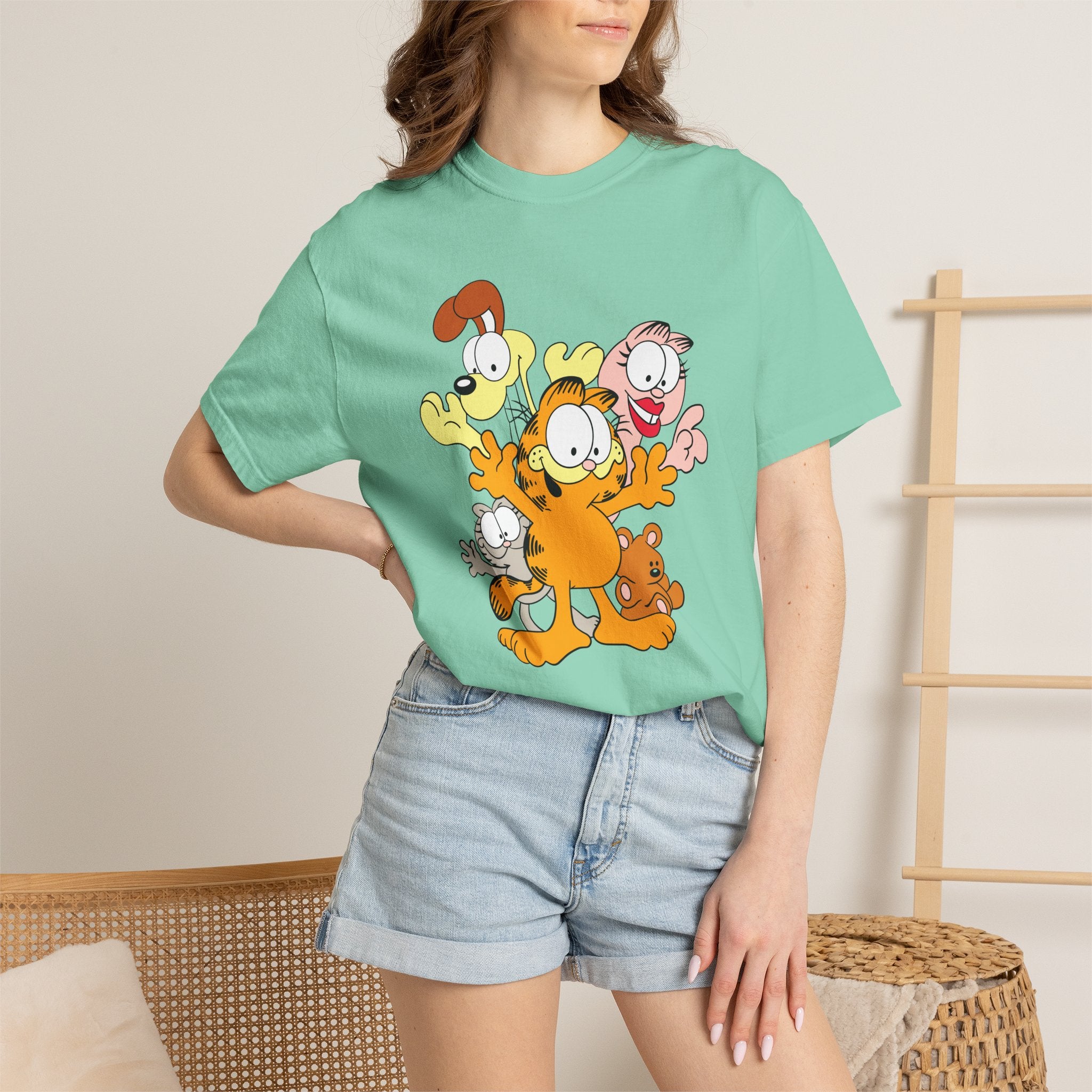 Garfield & Friends Cartoon T-Shirt