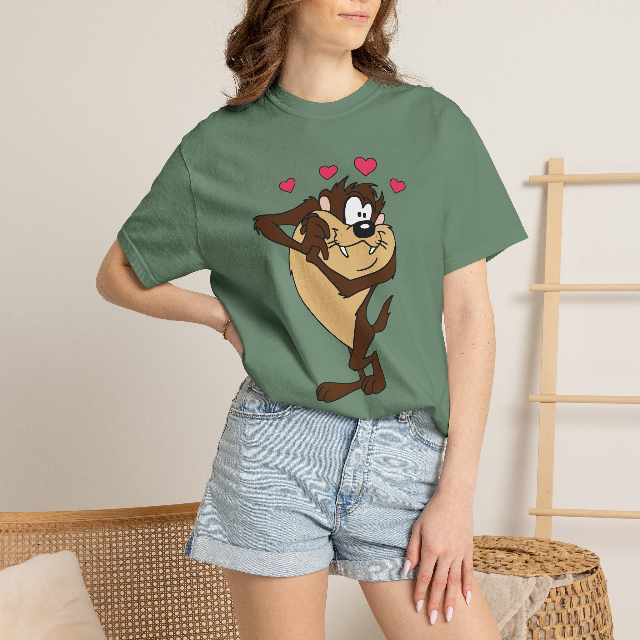 TAZ LOVE Tasmanian Devil Hug Design (Hearts) cartoon